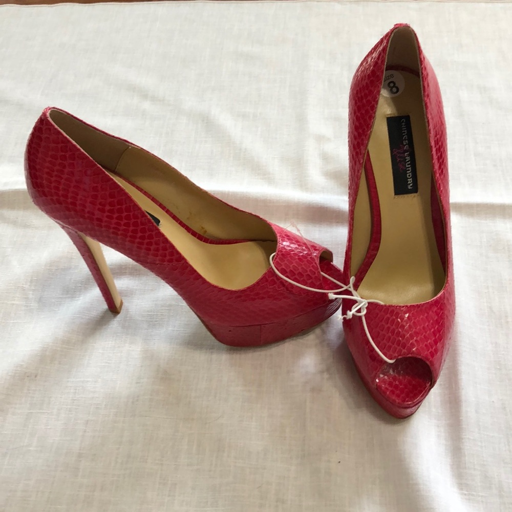 Chinese Laundry heels size 8